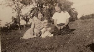 Alma Schroeder with Daughter's Bernice and Carol